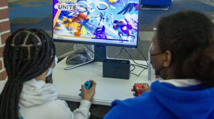 eSports-Center-e1648645735334