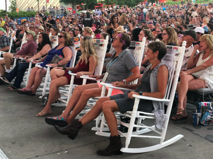CMA-Fest-Ascend-Amphitheater-e1650991295300