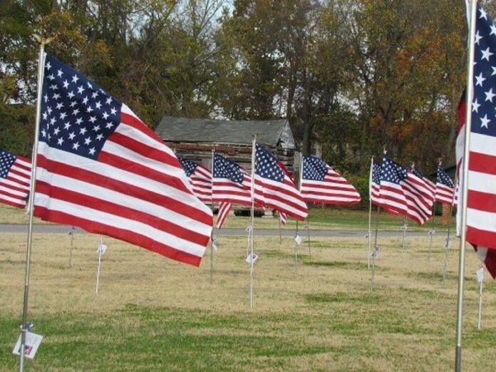 Veterans-Day-Ceremony-at-Veterans-Memorial-Park-3