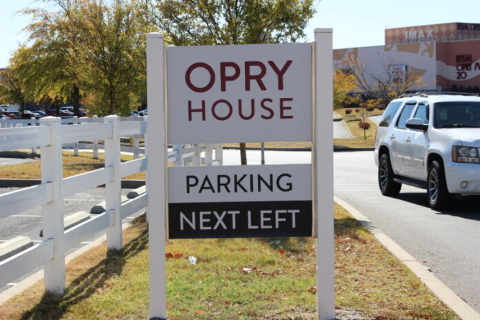 Grand-Ole-Opry-Parking