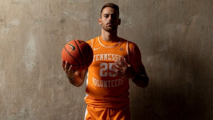 KNOXVILLE, TN - 2022.10.12 - Photo Day
