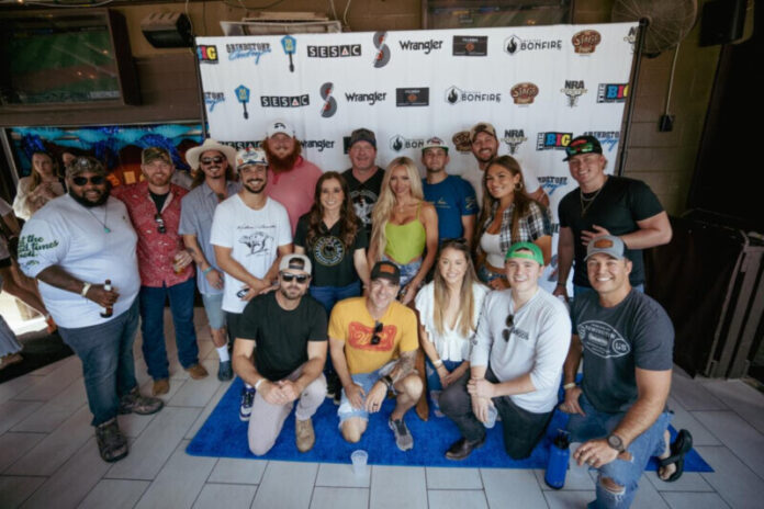 Celebrity-Cornhole