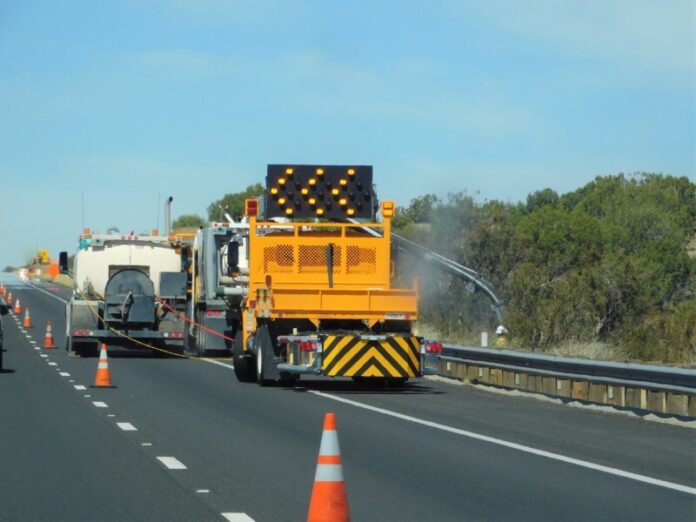 traffic-and-traffic-cones-2022-08-01-01-22-48-utc-1