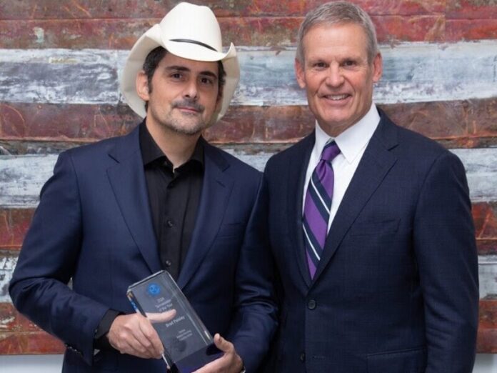 Brad-Paisley-by-John-Snorten-1