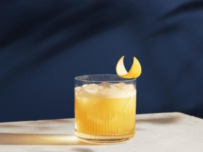 METAXA-Summer-Sour_12-Stars-Photo-Courtesy-of-METAXA-1