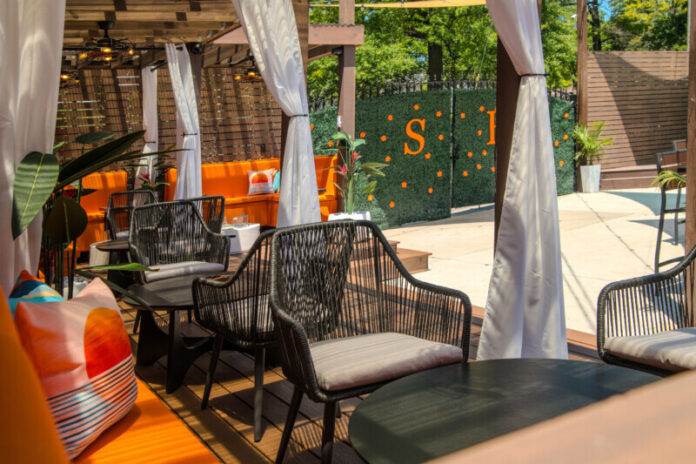 SUNSET_ON_BELCOURT-33