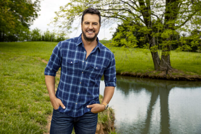 Luke-Bryan-2024-PR-SHOT-Jim-Wright-1