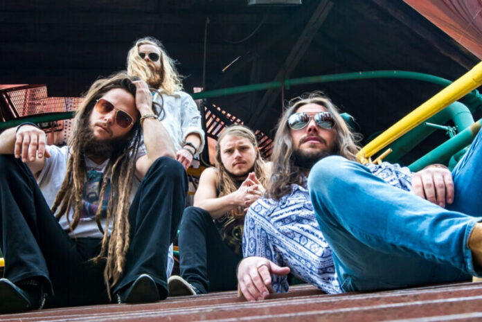 dirty-roses-by-todd-dean