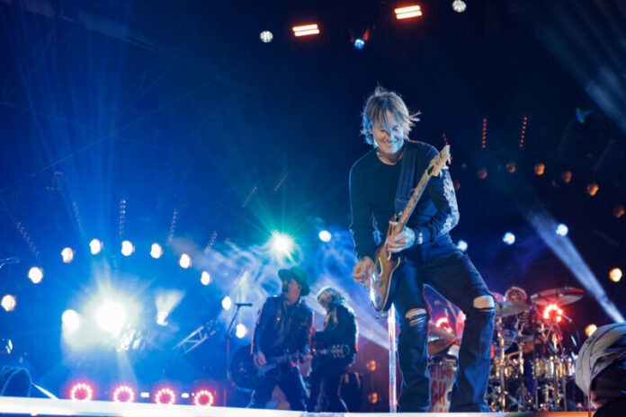 NEW YEAR’S EVE LIVE: NASHVILLE’S BIG BASH