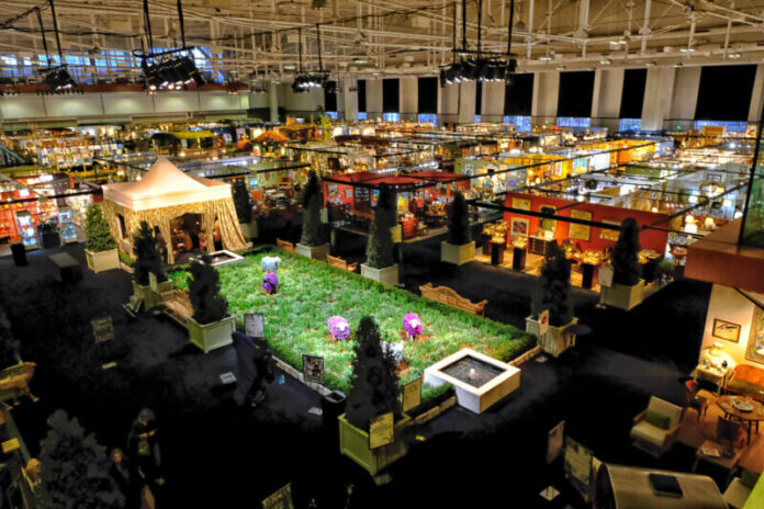 2025-Show-Floor_Peyton-Hoge