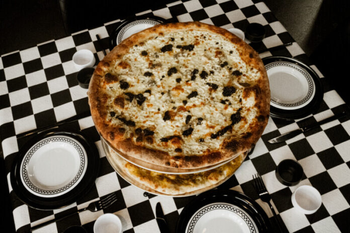 Moto-Pizza-F6684