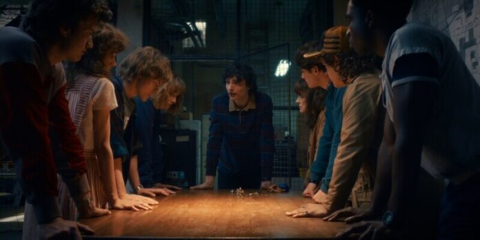 StrangerThings_S5_0102_R stranger things