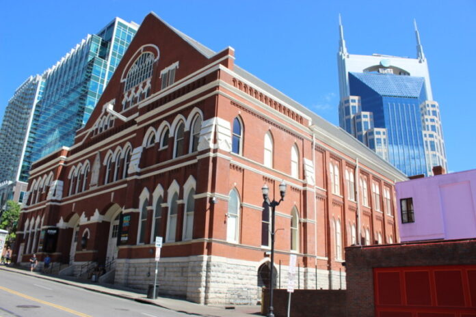 Ryman-Auditorium-1