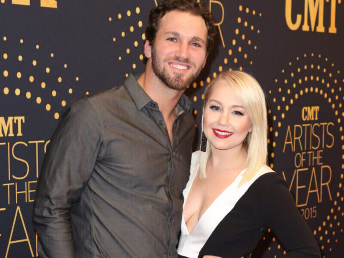 2015 CMT Artists of the Year – Arrivals December 2, 2015 Nashville, Tn.