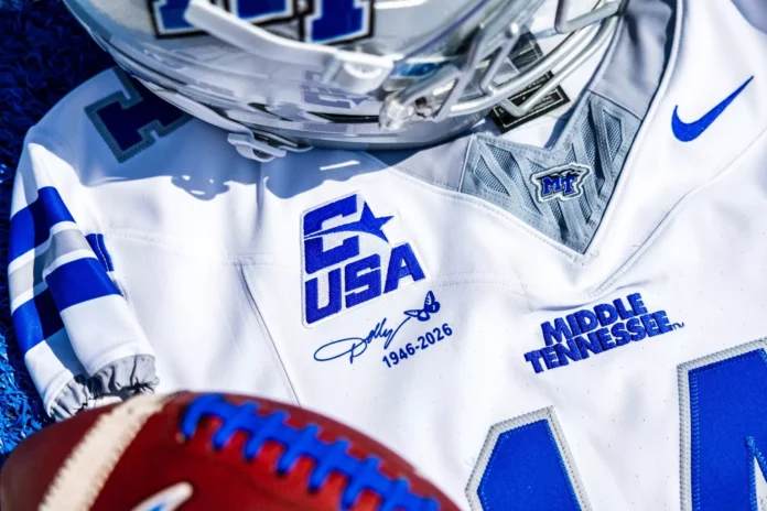 MTSU Football Team to Honor Dolly Parton With Jersey Patch for Season Opener MTSU Football Team to Honor Dolly Parton With Jersey Patch for Season Opener