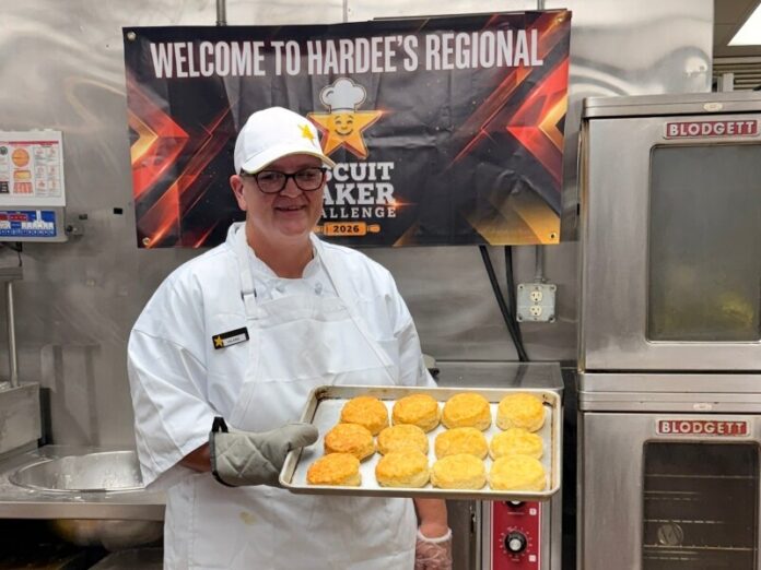 52 Biscuits in 15 Minutes Earns Iowa Baker $10,000 Hardee’s Title 52 Biscuits in 15 Minutes Earns Iowa Baker $10,000 Hardee’s Title