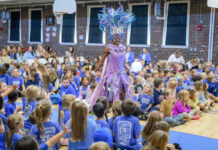 MTSU, Gaylord Opryland Bring Holiday Book To Life For Students
